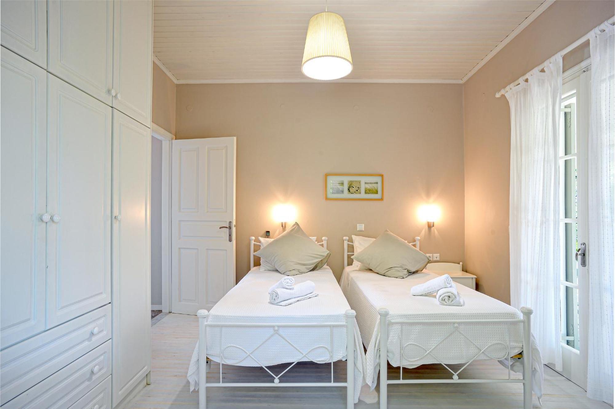 Lioniskari Seaviews - Paxoi'S Private Pool Oasis Villa Porto Ozias Ngoại thất bức ảnh